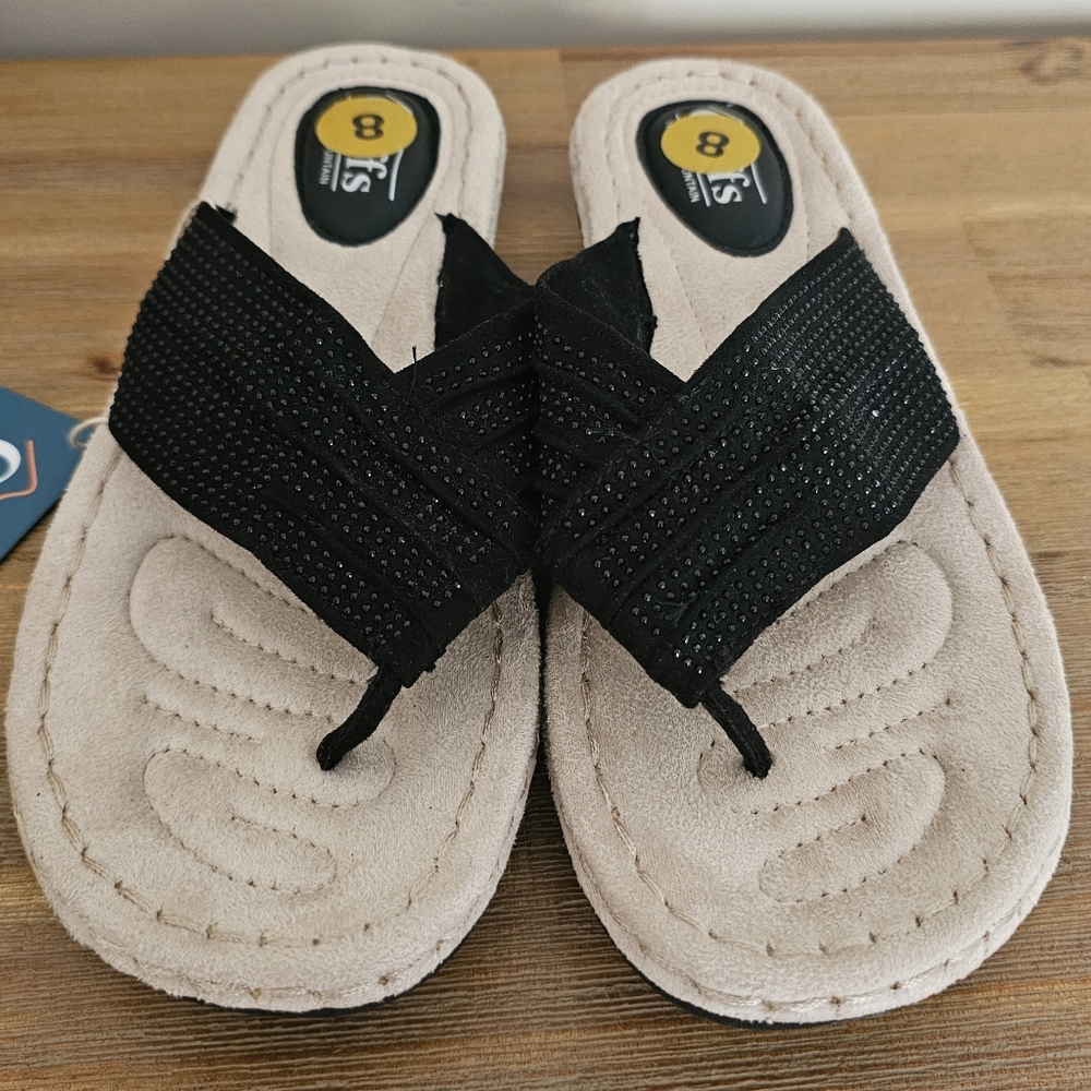 NWT CLIFFS By White Mountain Calvert Womens Black Slip On Sandals, Shoes